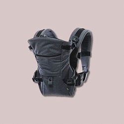 新生児から使えるベビーキャリアファースト ラッキー工業の抱っこ紐を試着比較できる店舗、ルカコストア(東京・大阪)