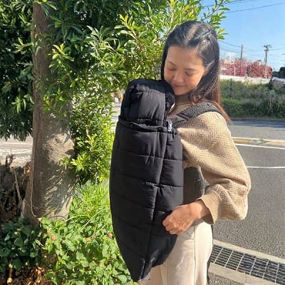 防寒ケープ(抱っこ紐ヒップシート ベビーカー対応)赤ちゃん新生児から1歳2歳3歳 寒さ対策 【暖か軽い洗える】多機能 撥水加工のサーモライトエコメイド エアバギー