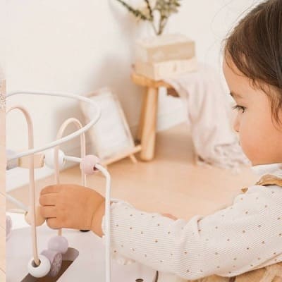 1歳2歳3歳ボックスおもちゃ【知育玩具】木製モンテッソーリ玩具【8種類遊べるプレイトイボックス】【ピンクピーチ】おしゃれでかわいいデザインで1歳2歳の誕生日やお孫さんへプレゼントに