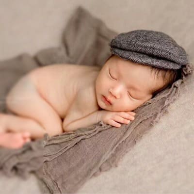 ニューボーンフォト セルフ(新生児写真)ベビー赤ちゃんフォト衣装【ハンチング帽子と蝶ネクタイ】プラス単品