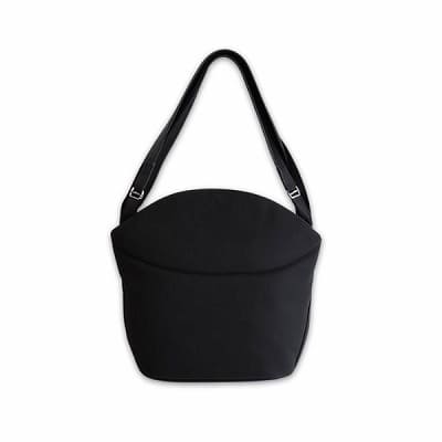 ノルン(N/ORN)抱っこ紐バッグ(日本製)ヒップシートになるマザーズバッグ(防水・抗菌防臭) 腰すわり後(生後約7か月頃)~20㎏(5歳頃)まで長く使える熟練のバッグ職人が創ったおしゃれなショルダーバッグ