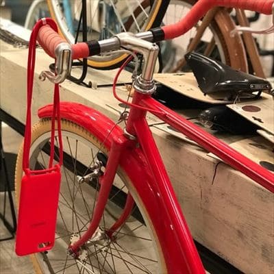 【PHONIE(フォニー)】Valora(ヴァロラ)ドイツ直輸入スマホケースショルダー・ネックストラップ