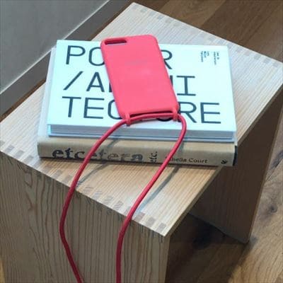 【PHONIE(フォニー)】Valora(ヴァロラ)ドイツ直輸入スマホケースショルダー・ネックストラップ