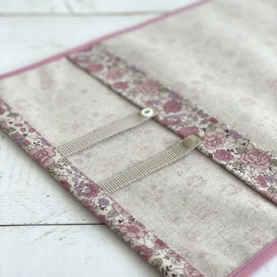 【ランドセルカバー】女の子用 雨の日安心・付け方簡単【スタンダードサイズ】【クラシックフラワー/ピンク】1000-14-02