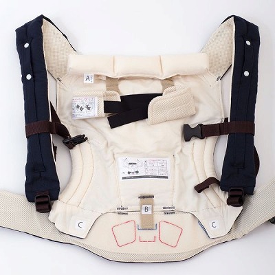 サンアンドビーチ(sun&beach)kigi(きじ)(OM-1)新生児から3歳頃まで使える!日本製のおしゃれで軽い抱っこ紐！日本人体型にフィット、落下防止（おんぶも簡単サポート）ベビー安全ベルト付。サンアンドビーチ正規取扱店ルカコストアで試着比較購入可